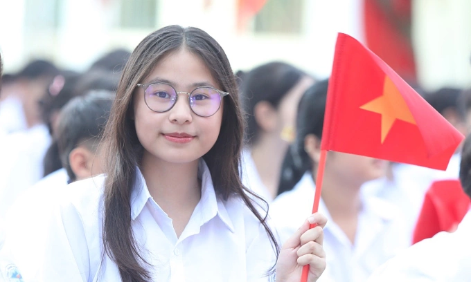 Lễ khai giảng tại trường THPT Minh Quang, Ba Vì, Hà Nội. Ảnh: Ngọc Tú