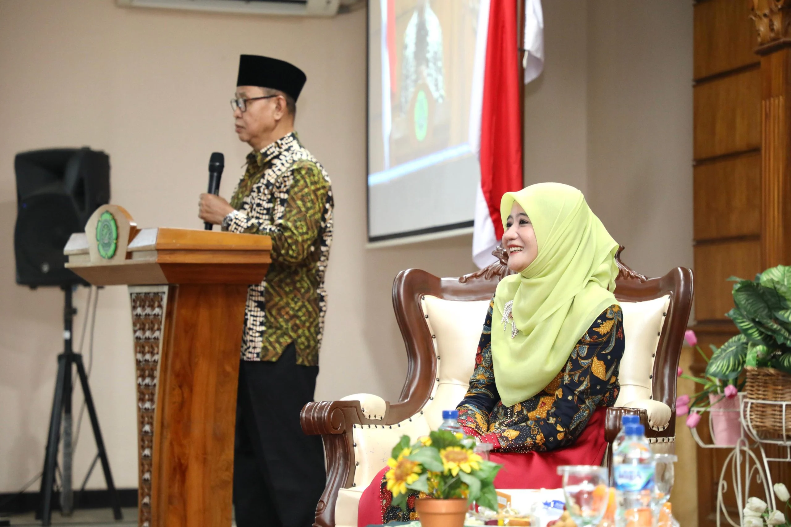 lobangpipis Pengasuh Ponpes di Jepara diamankan dikarenakan disinyalir Perkosa Santriwatinya berbarengan Modus Nikah Siri Fiktif