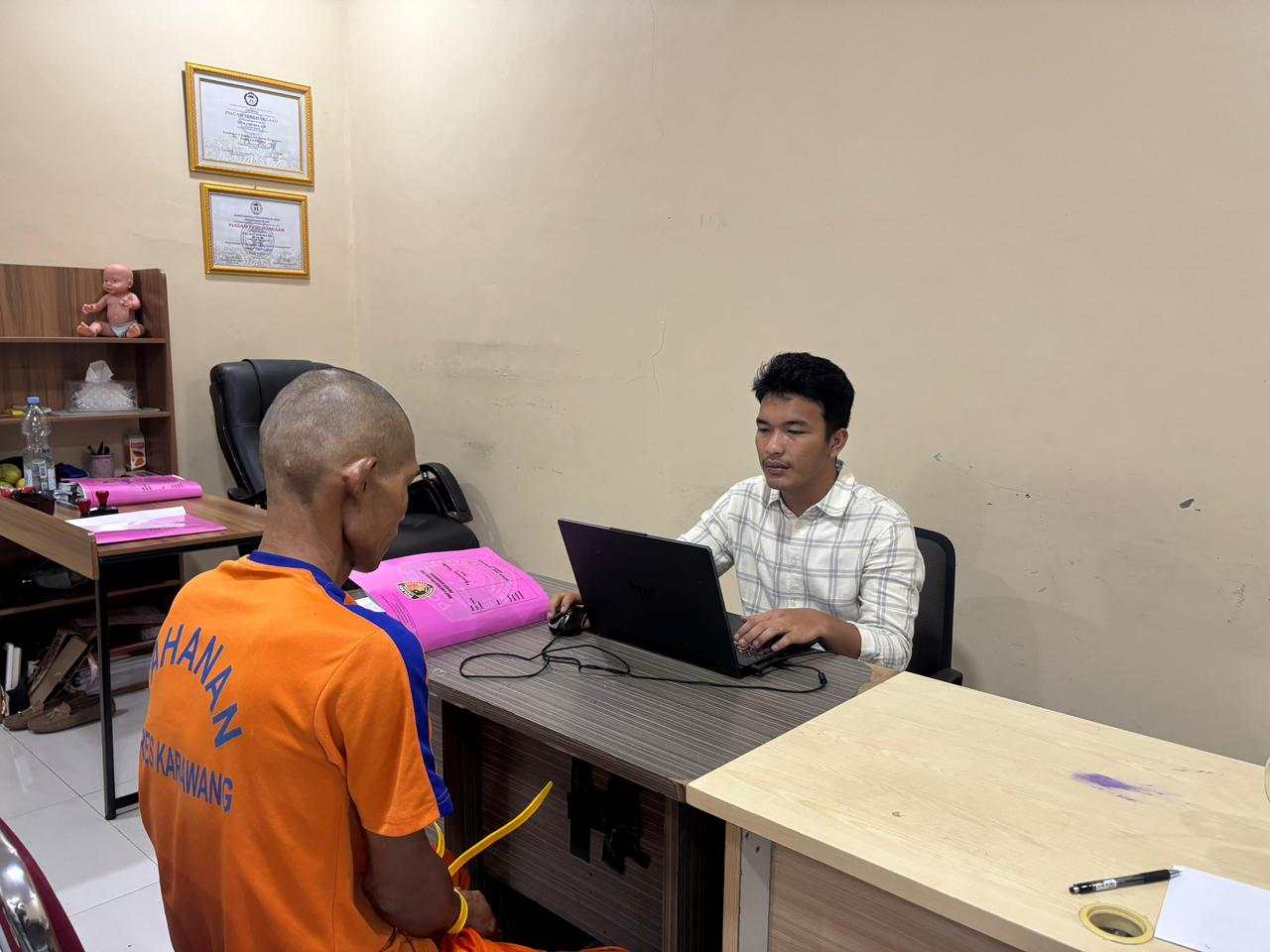 lobangpipis Laporan Abang Korban Berbuah Sigap, Satres PPA dan PPO Polres Karawang Tangkap Bapak diperkirakan Perkosa Anak Kandung
