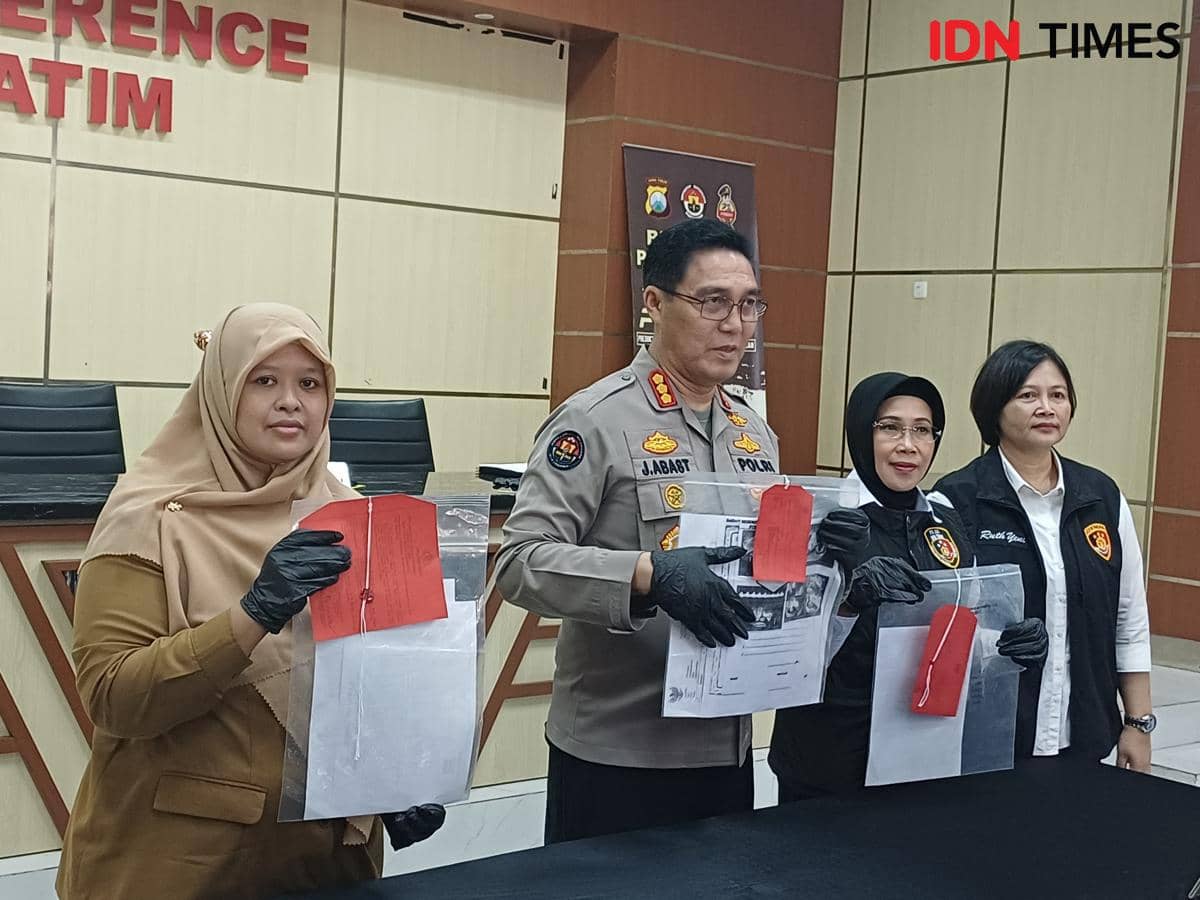 lobangpipis Bapak Perkosa Anak Kandung di Surabaya hingga Hamil