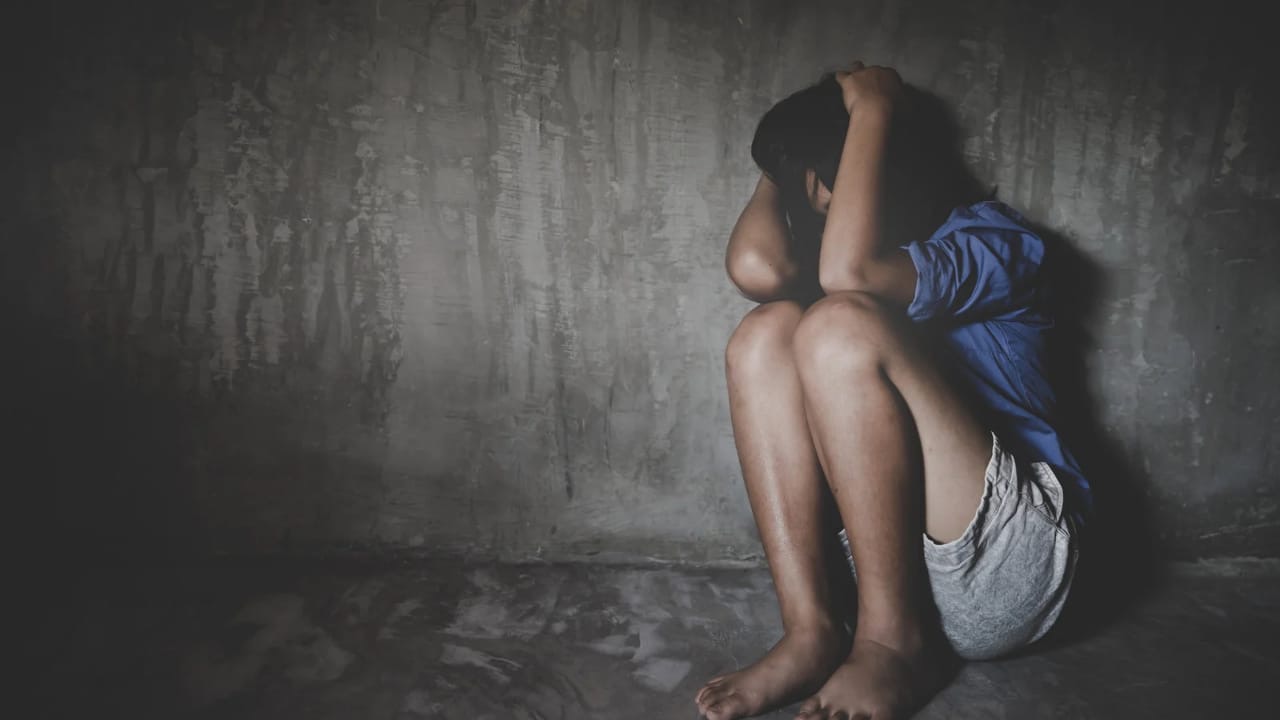 lobangpipis Sadis! Bapak di Halmahera Selatan disinyalir Perkosa 2 Putri Tirinya Selama 8 Tahun – tandaseru.com