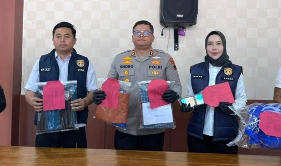 lobangpipis Penjaga Masjid Perkosa 24 Bocah Pria selama 11 Tahun